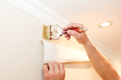 Pose de papier peint à Cramans — revêtements muraux et toiles de verre